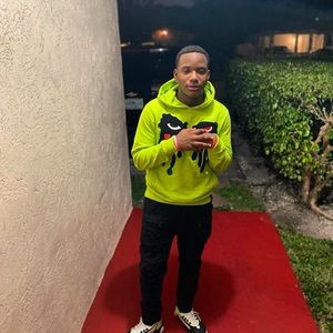 Meet your Posher, Robson